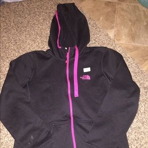 north face zip-up sweatshirt